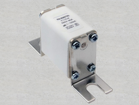 NGT型半導(dǎo)體器件熔斷器特點及應(yīng)用